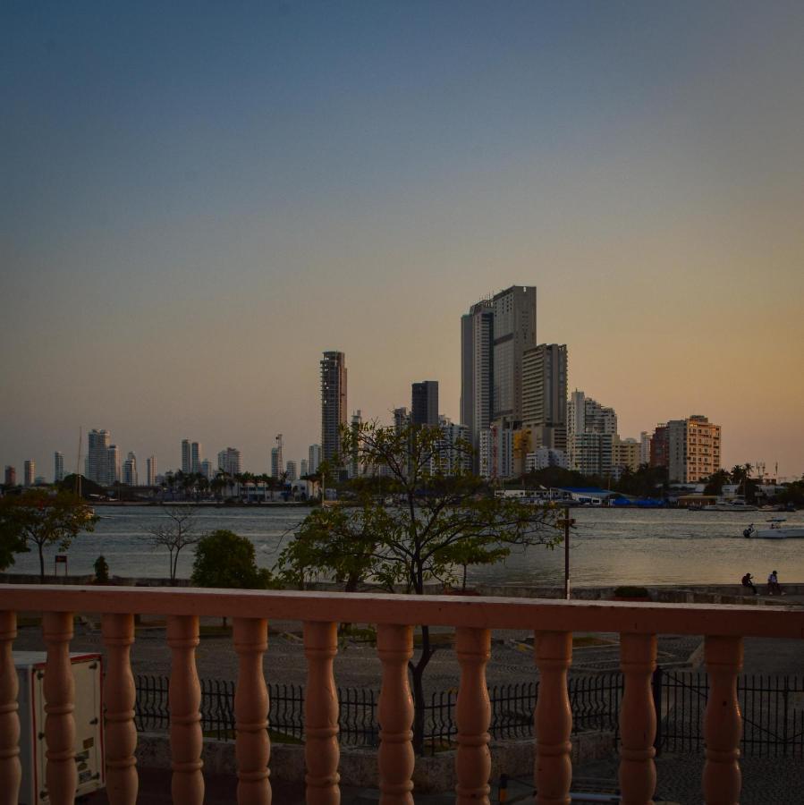 Casa Zahri Boutique Hostel Cartagena ภายนอก รูปภาพ